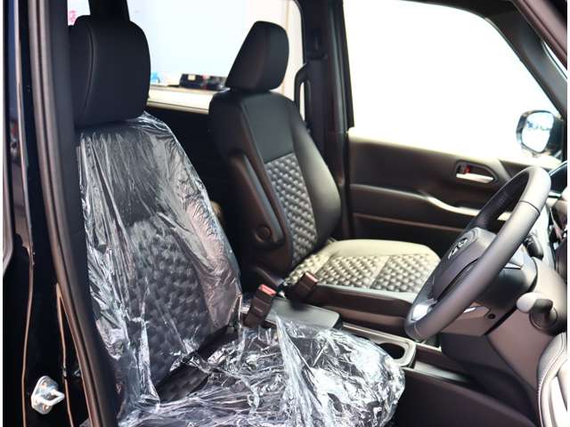 トヨタ ヴォクシー １．８ ハイブリッド Ｓ－Ｚ R6年 (関東) 99