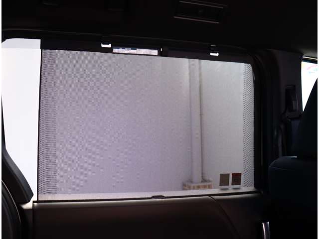 トヨタ ヴォクシー １．８ ハイブリッド Ｓ－Ｚ R6年 (関東) 99