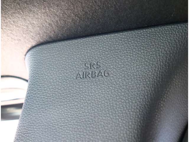 トヨタ ヴォクシー １．８ ハイブリッド Ｓ－Ｚ R6年 (関東) 99