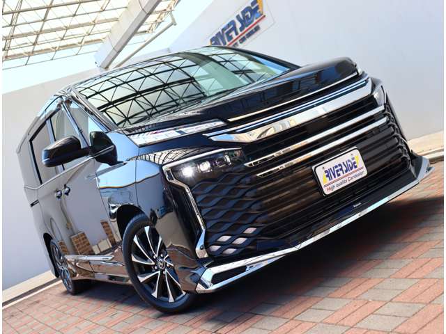 トヨタ ヴォクシー １．８ ハイブリッド Ｓ－Ｚ R6年 (関東) 99