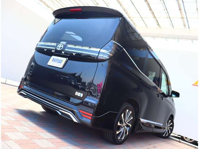 トヨタ ヴォクシー １．８ ハイブリッド Ｓ－Ｚ R6年 (関東) 99