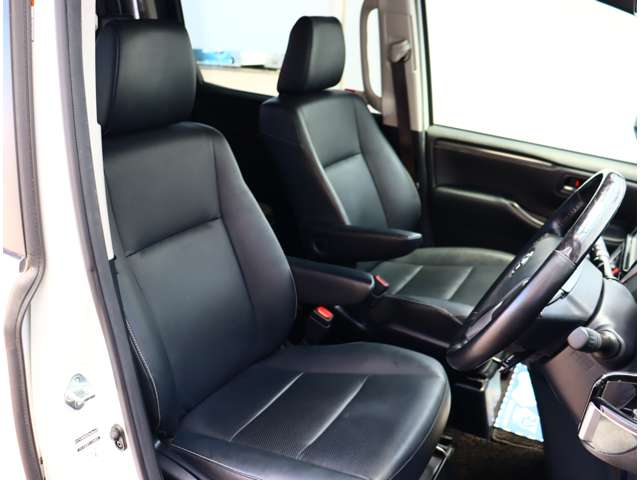 トヨタ エスクァイア ２．０ ＧＩ H27年 (関東) 99