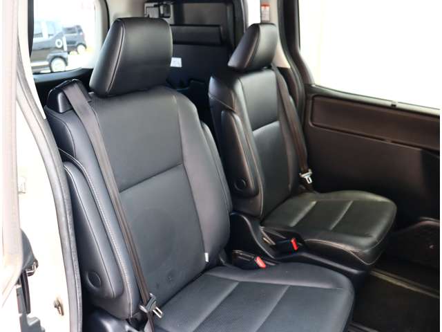 トヨタ エスクァイア ２．０ ＧＩ H27年 (関東) 99