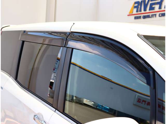 トヨタ エスクァイア ２．０ ＧＩ H27年 (関東) 99