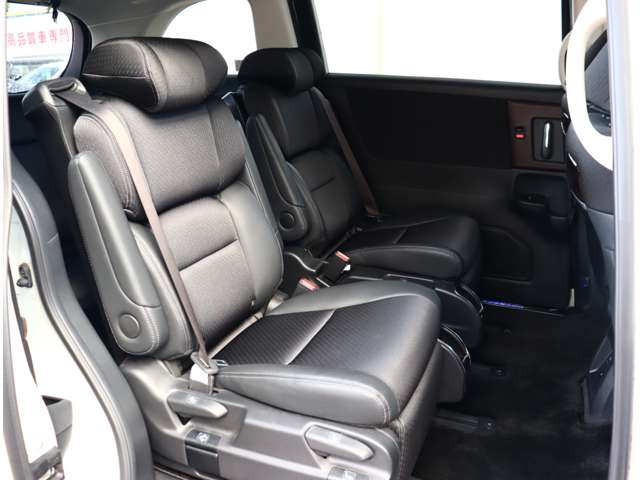 ホンダ オデッセイ　ハイブリッド ２．０ Ｅ：ＨＥＶ アブソルート ＥＸ R3年 (関東) 99