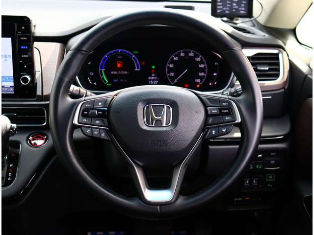 ホンダ オデッセイ　ハイブリッド ２．０ Ｅ：ＨＥＶ アブソルート ＥＸ R3年 (関東) 99