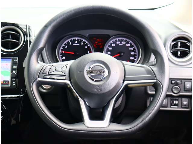 日産 ノート １．２ Ｘ Ｖセレクション R2年 (関東) 99