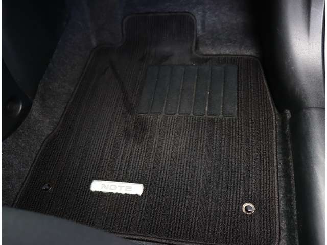 日産 ノート １．２ Ｘ Ｖセレクション R2年 (関東) 99