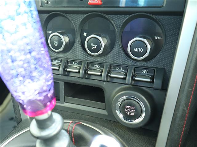 スバル ＢＲＺ ２．０ Ｓ H24年 (関東) 99