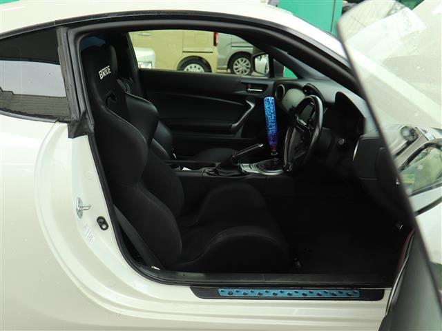 スバル ＢＲＺ ２．０ Ｓ H24年 (関東) 99