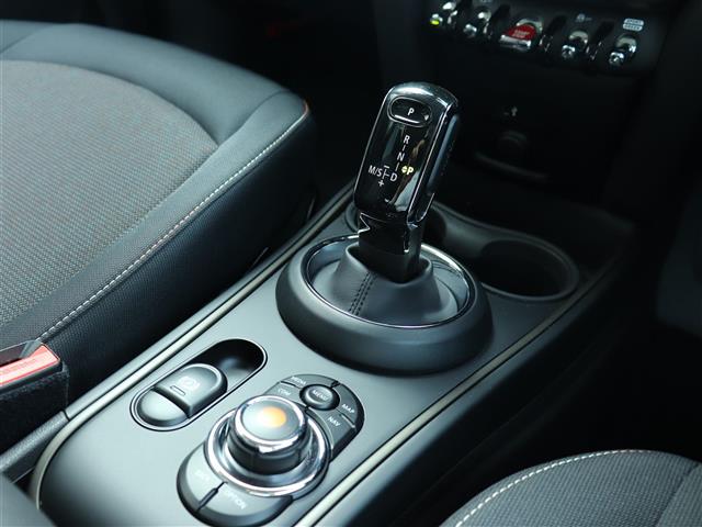 ミニ ミニクロスオーバー クーパー Ｄ R3年 (関東) 99