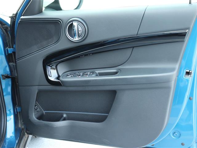 ミニ ミニクロスオーバー クーパー Ｄ R3年 (関東) 99