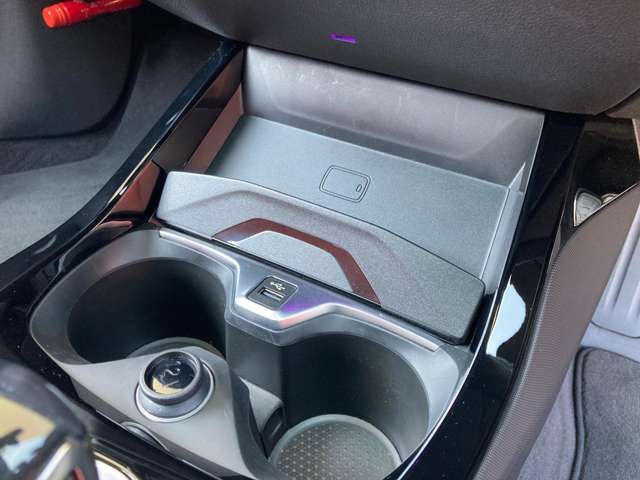 ＢＭＷ １シリーズ １１８Ｄ Ｍスポーツ エディション ジョイ プラス ディーゼルターボ R3年 (近畿) 99