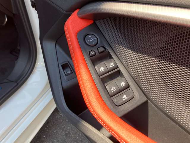 ＢＭＷ １シリーズ １１８Ｄ Ｍスポーツ エディション ジョイ プラス ディーゼルターボ R3年 (近畿) 99