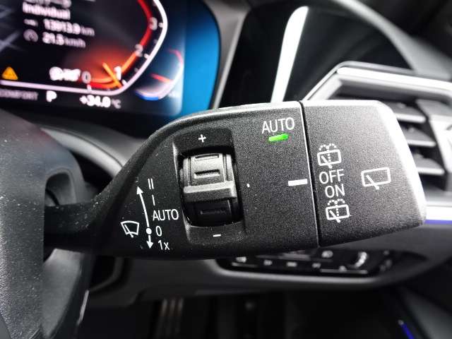 ＢＭＷ ３シリーズ ３１８Ｉ Ｍスポーツ R3年 (近畿) 99