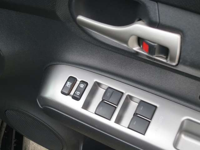 トヨタ カローラルミオン １．５Ｘ H24年 (関東) 99