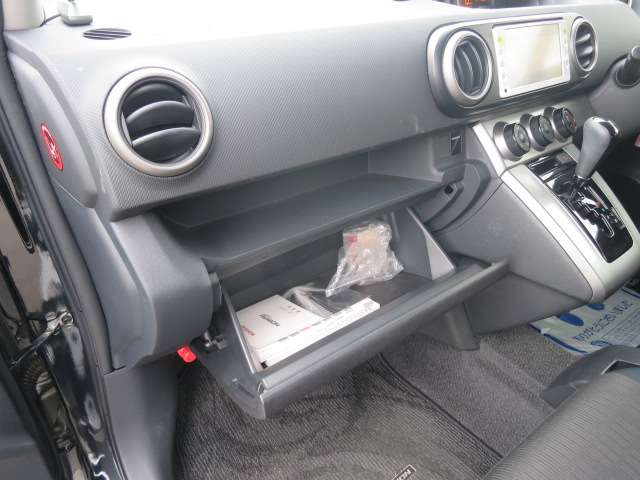 トヨタ カローラルミオン １．５Ｘ H24年 (関東) 99