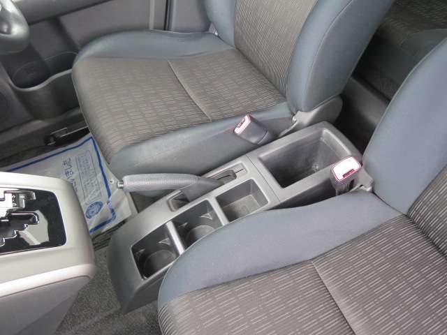 トヨタ カローラルミオン １．５Ｘ H24年 (関東) 99