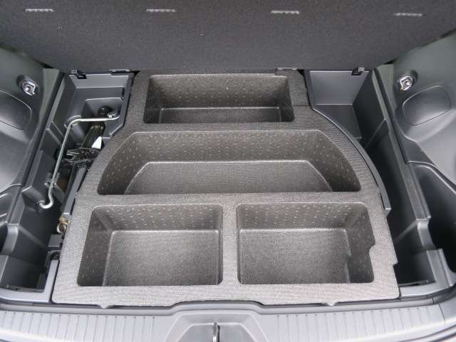 トヨタ カローラルミオン １．５Ｘ H24年 (関東) 99