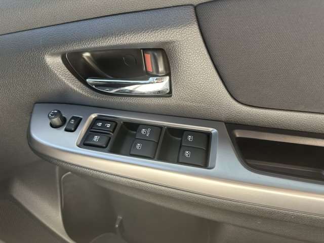 スバル インプレッサスポーツ １．６ Ｉ－Ｌ アイサイト プラウド エディション ４ＷＤ H28年 (東海) 99