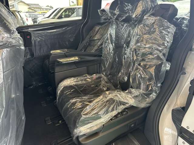 ホンダ オデッセイ　ハイブリッド ２．０ Ｅ：ＨＥＶ アブソルート ＥＸ ブラックエディション R6年 (東海) 99