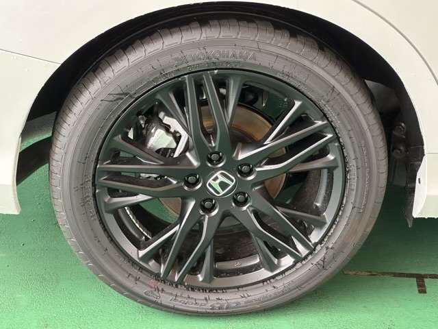 ホンダ オデッセイ　ハイブリッド ２．０ Ｅ：ＨＥＶ アブソルート ＥＸ ブラックエディション R6年 (東海) 99