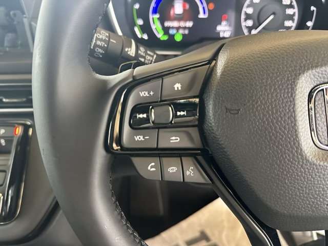 ホンダ オデッセイ　ハイブリッド ２．０ Ｅ：ＨＥＶ アブソルート ＥＸ ブラックエディション R6年 (東海) 99