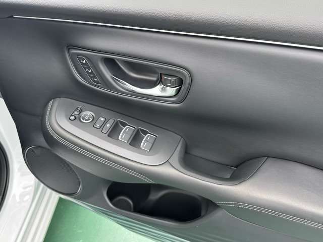 ホンダ ＺＲ－Ｖ ２．０ Ｅ：ＨＥＶ Ｚ R6年 (東海) 99