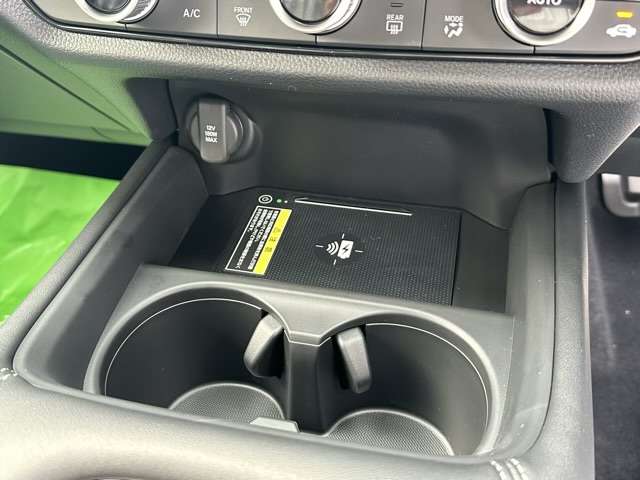 ホンダ ＺＲ－Ｖ ２．０ Ｅ：ＨＥＶ Ｚ R6年 (東海) 99