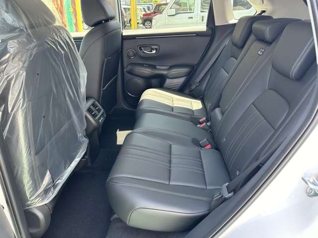 ホンダ ＺＲ－Ｖ ２．０ Ｅ：ＨＥＶ Ｚ R6年 (東海) 99