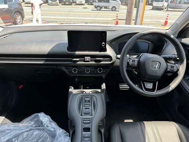 ホンダ ＺＲ－Ｖ ２．０ Ｅ：ＨＥＶ Ｚ R6年 (東海) 99