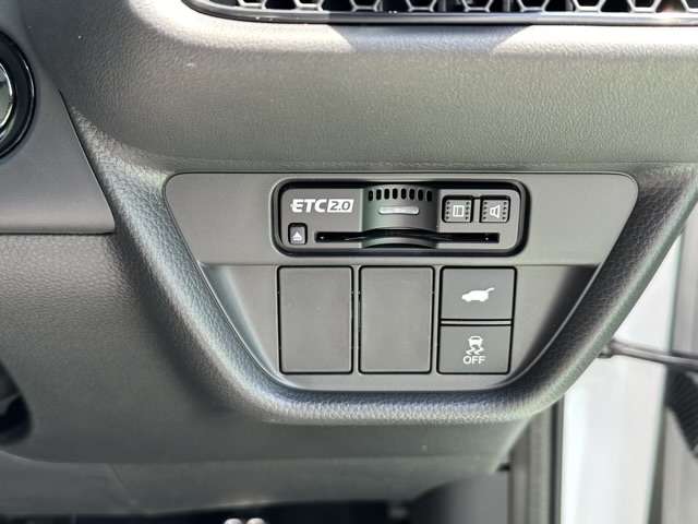 ホンダ ＺＲ－Ｖ ２．０ Ｅ：ＨＥＶ Ｚ R6年 (東海) 99