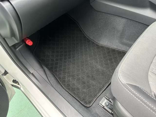 スバル クロストレック ２．０ ツーリング ４ＷＤ R5年 (東海) 99