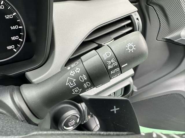 スバル クロストレック ２．０ ツーリング ４ＷＤ R5年 (東海) 99