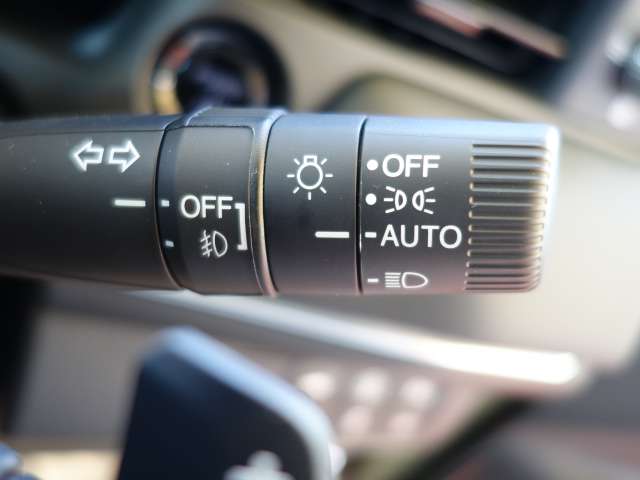 ホンダ ヴェゼル １．５ Ｅ：ＨＥＶ Ｚ R6年 (東海) 99