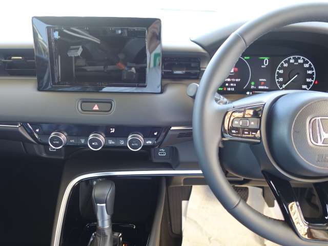 ホンダ ヴェゼル １．５ Ｅ：ＨＥＶ Ｚ R6年 (東海) 99