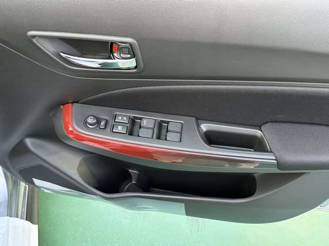 スズキ スイフト スポーツ １．４ R6年 (東海) 99