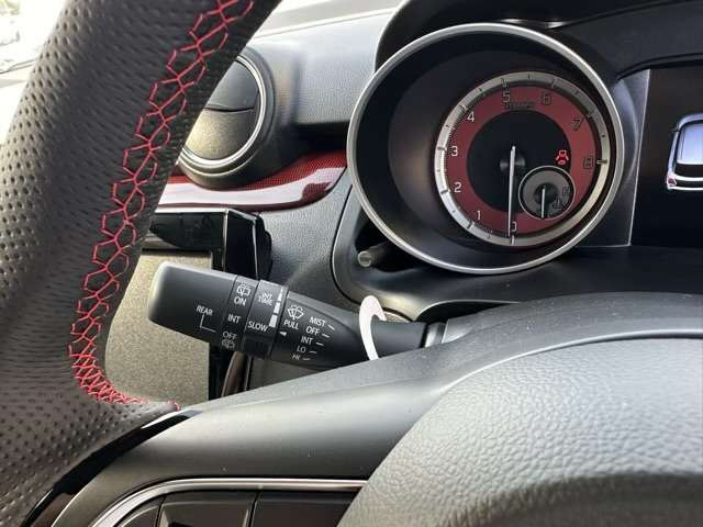 スズキ スイフト スポーツ １．４ R6年 (東海) 99