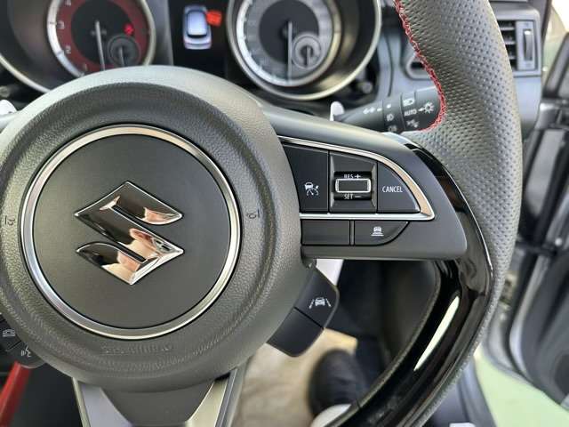 スズキ スイフト スポーツ １．４ R6年 (東海) 99