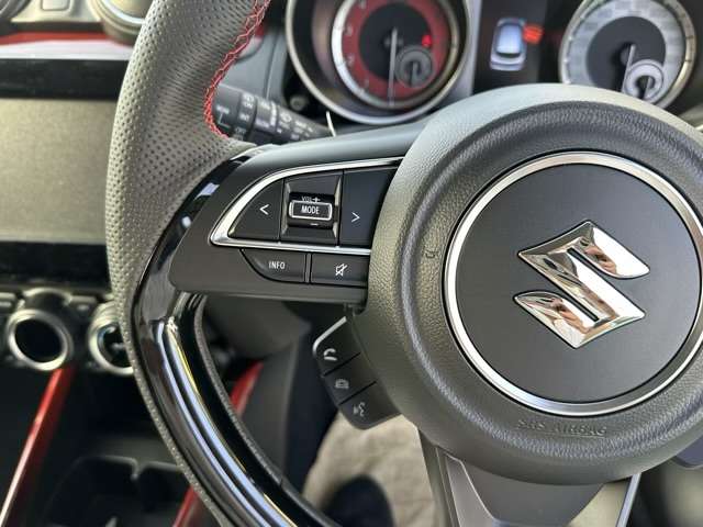 スズキ スイフト スポーツ １．４ R6年 (東海) 99