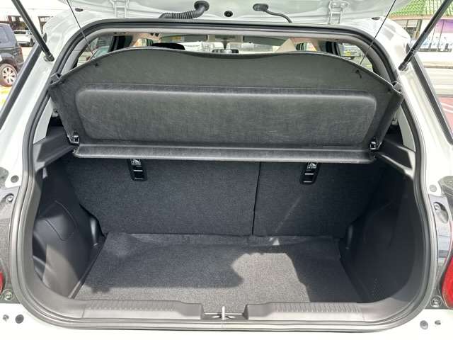 スズキ スイフト スポーツ １．４ スズキ セーフティ サポート非装着車 R2年 (東海) 99