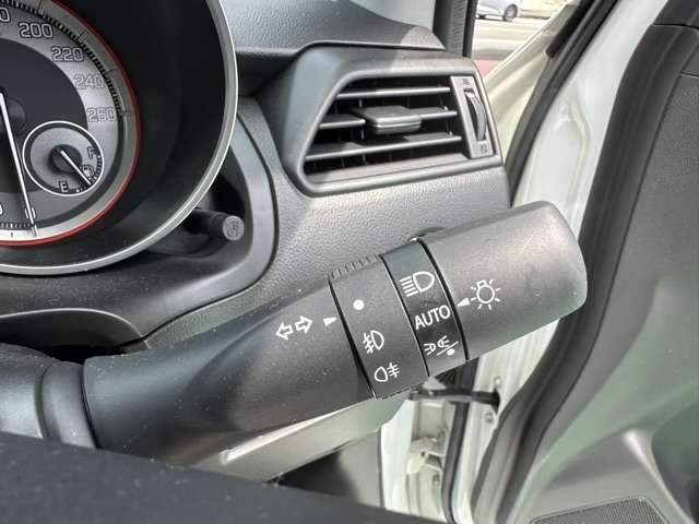 スズキ スイフト スポーツ １．４ スズキ セーフティ サポート非装着車 R2年 (東海) 99