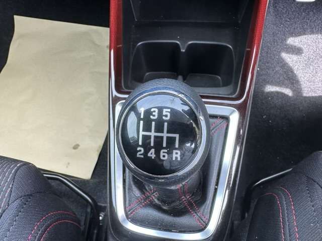 スズキ スイフト スポーツ １．４ スズキ セーフティ サポート非装着車 R2年 (東海) 99