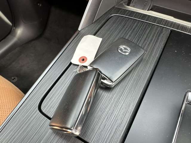 マツダ ＣＸ−６０ ３．３ ＸＤハイブリッド プレミアム スポーツ ディーゼルターボ ４ＷＤ R4年 (東海) 99