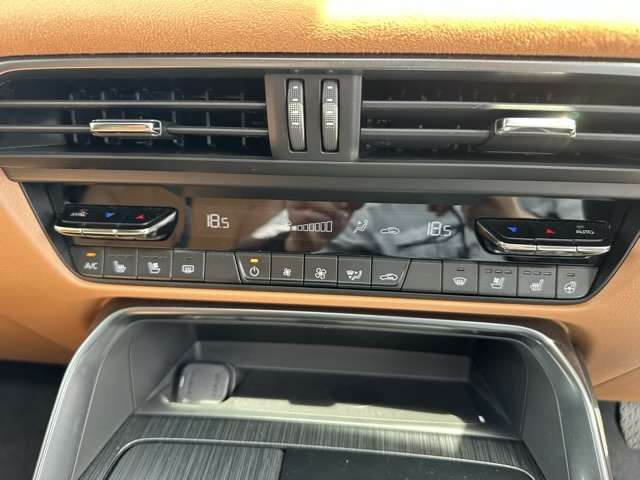 マツダ ＣＸ−６０ ３．３ ＸＤハイブリッド プレミアム スポーツ ディーゼルターボ ４ＷＤ R4年 (東海) 99