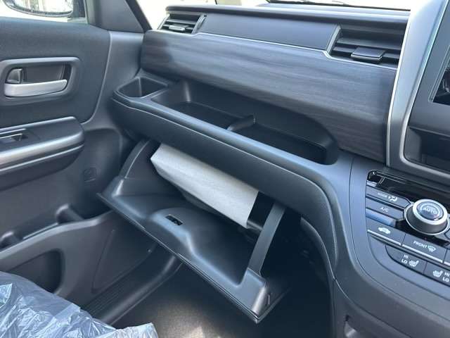 ホンダ フリード １．５ Ｇ ブラックスタイル R6年 (東海) 99