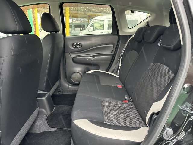 日産 ノート １．２ Ｅ－ＰＯＷＥＲ Ｘ H29年 (東海) 99