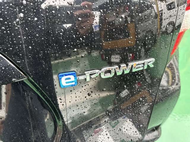 日産 ノート １．２ Ｅ－ＰＯＷＥＲ Ｘ H29年 (東海) 99