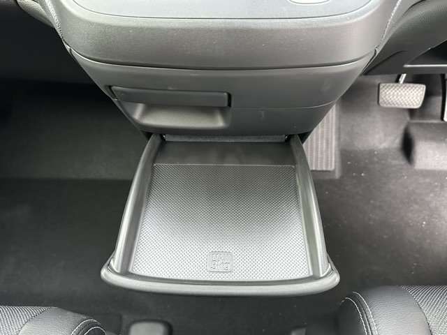 ホンダ フリード １．５ Ｇ R5年 (東海) 99