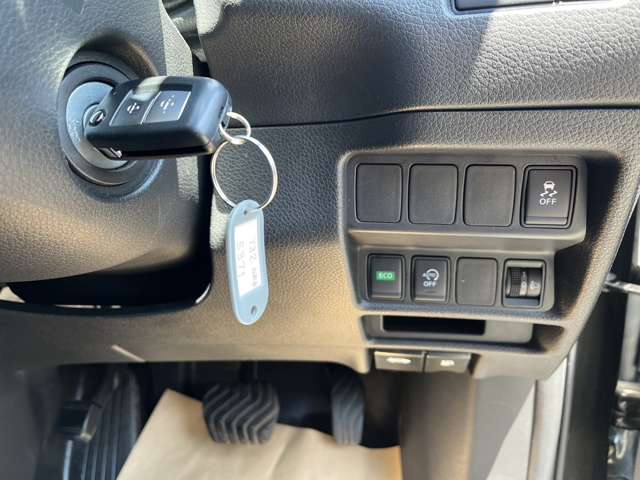 日産 エクストレイル ２．０ ２０Ｓ ２列車 ４ＷＤ R1年 (東北) 99